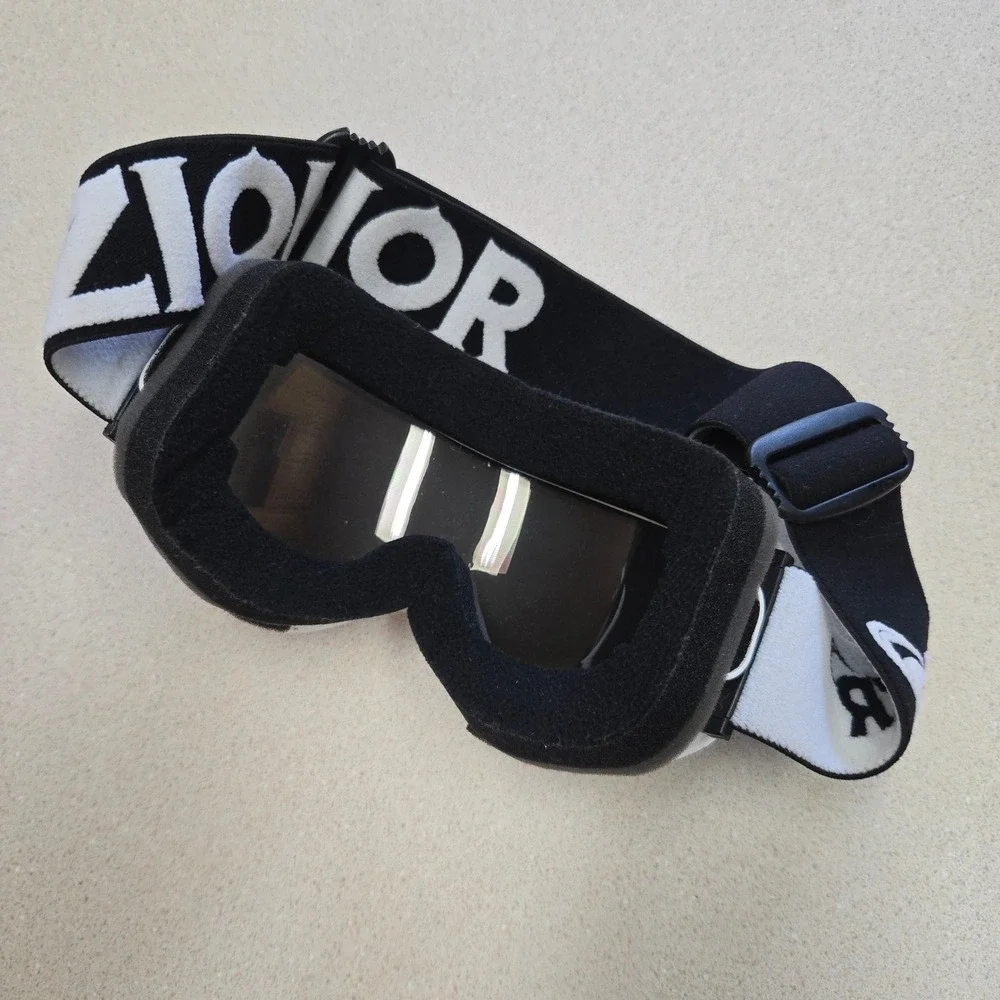 Zionor‎ Ski Snowboard Goggles  Unisex White Mirrored Lens Adjustable Strap Gear